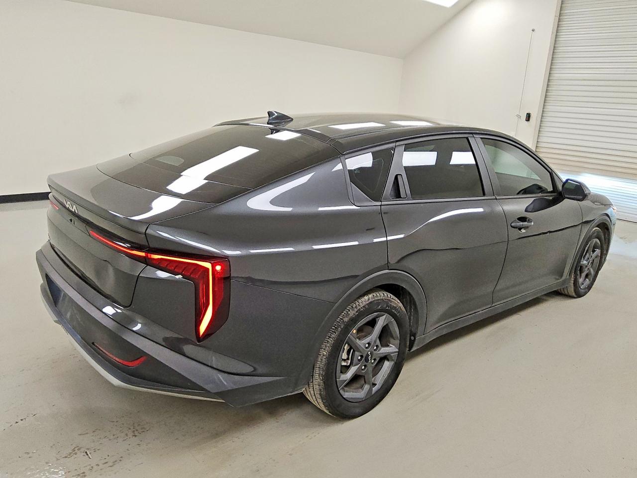 2025 KIA K4 LX, LXS