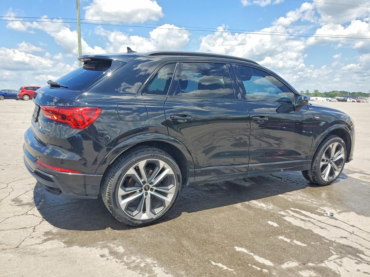 2021 AUDI Q3 S Line quattro Premium