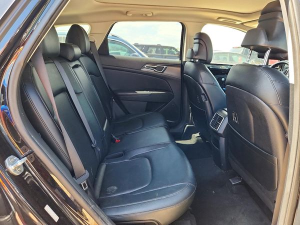 2023 KIA SPORTAGE SX