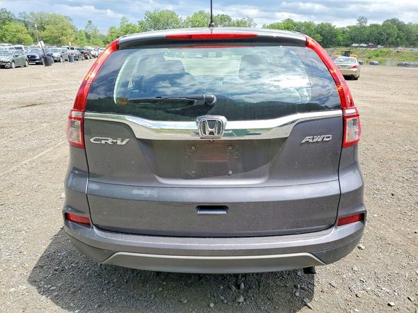 2015 HONDA CRV LX