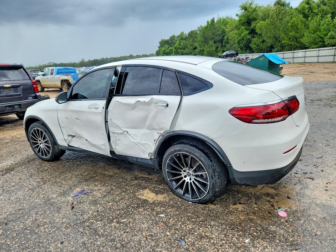 2021 MERCEDES-BENZ GLC COUPE GLC300-4M
