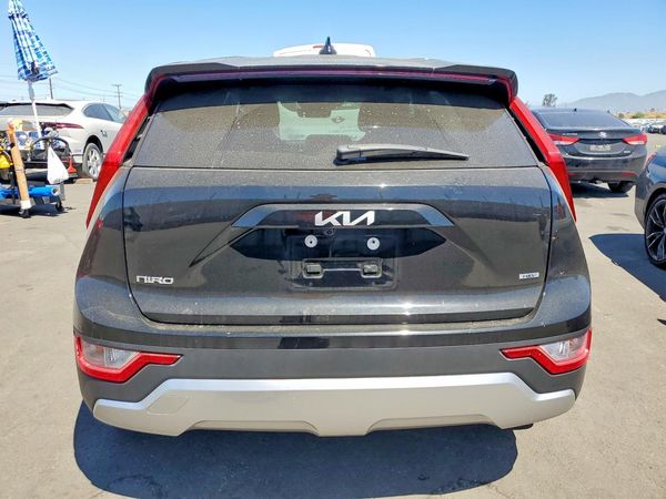 2024 KIA NIRO LX