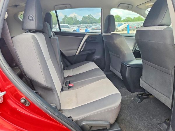 2015 TOYOTA RAV4 LE (X Grade)