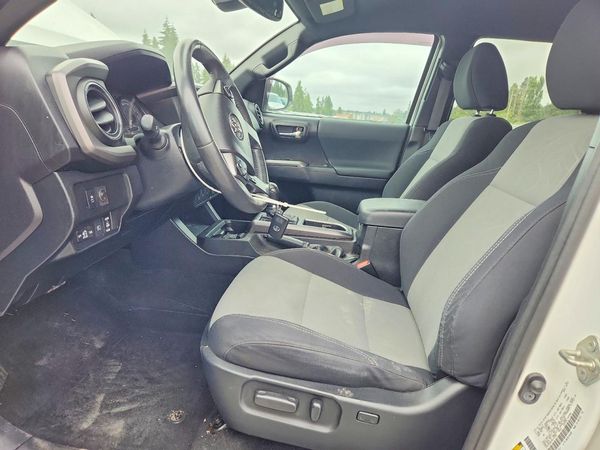 2021 TOYOTA TACOMA SR5