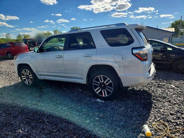 2017 TOYOTA 4RUNNER