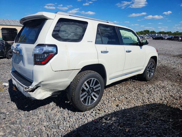2017 TOYOTA 4RUNNER