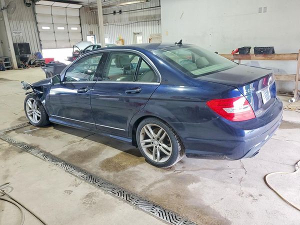 2013 MERCEDES-BENZ C