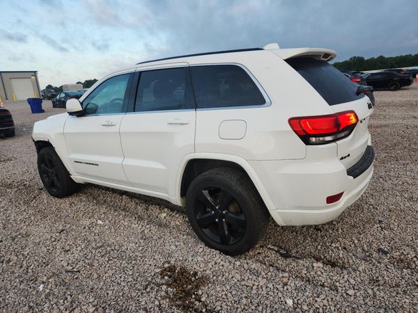 2015 JEEP GRAND CHEROKEE LAREDO 4X4