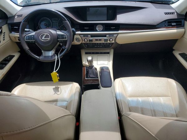 2017 LEXUS ES 350