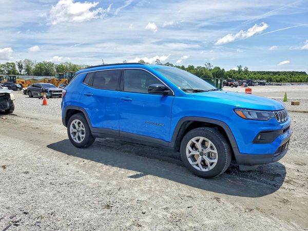 2025 JEEP COMPASS North, Latitude