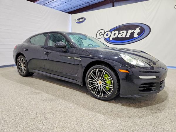 2015 PORSCHE PANAMERA S E-Hybrid