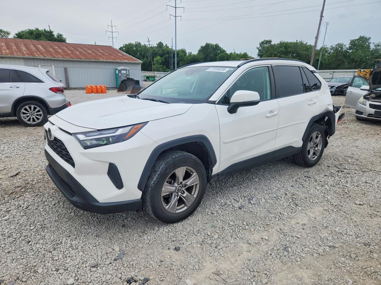 2023 TOYOTA RAV4 XLE