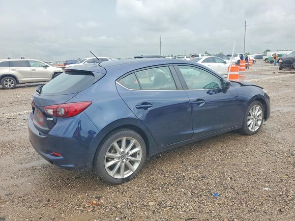 2017 MAZDA 3 Touring