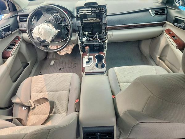2012 TOYOTA CAMRY