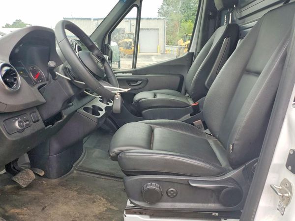2025 MERCEDES-BENZ SPRINTER 907 (VS30)