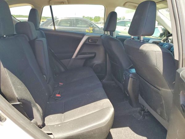 2016 TOYOTA RAV4 LE (X Grade)