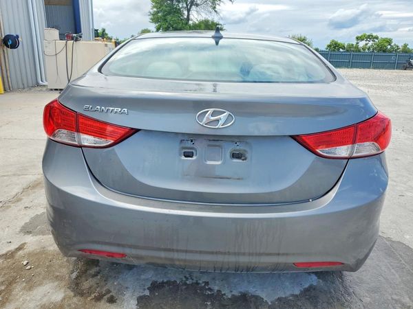 2013 HYUNDAI ELANTRA — DIRR