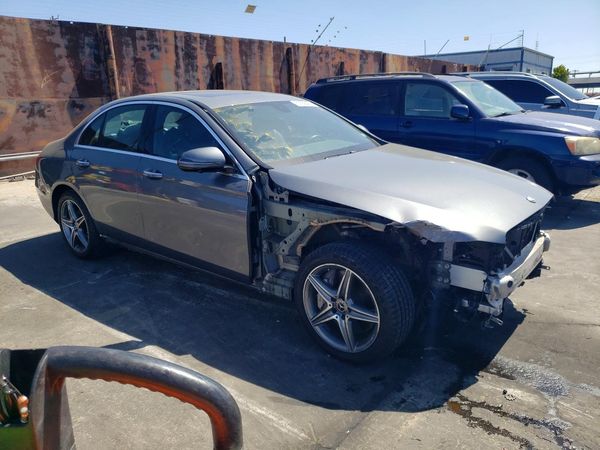 2019 MERCEDES-BENZ E E300