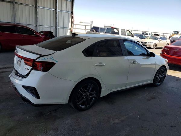 2021 KIA FORTE GT Line