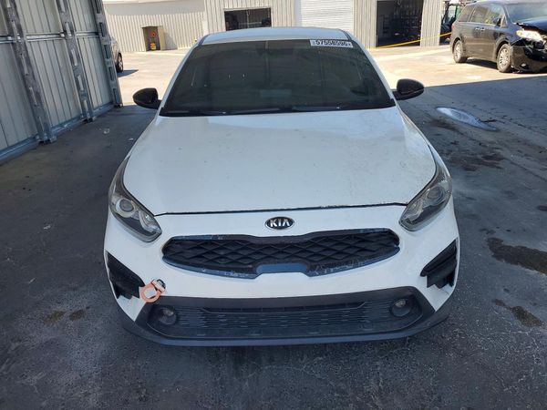 2021 KIA FORTE GT Line