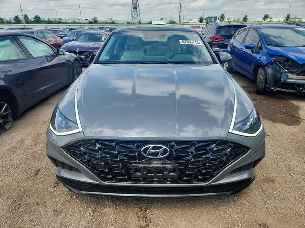 2022 HYUNDAI SONATA