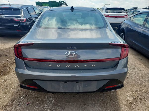 2022 HYUNDAI SONATA