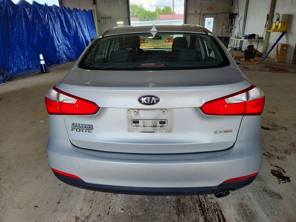 2015 KIA FORTE