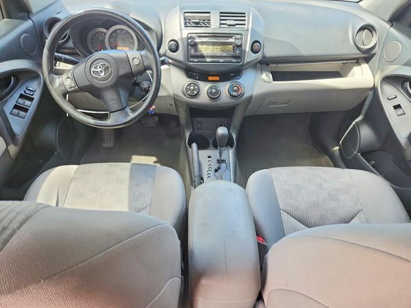 2012 TOYOTA RAV4 Standard