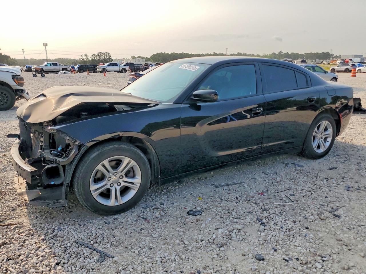 2019 DODGE CHARGER SXT