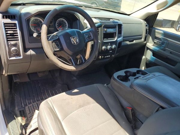 2016 RAM 5500 REG CAB CHASSIS