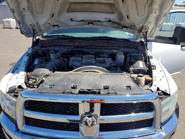 2016 RAM 5500 REG CAB CHASSIS