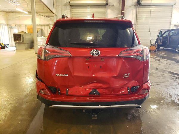 2017 TOYOTA RAV4 XLE