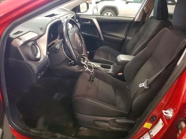 2017 TOYOTA RAV4 XLE