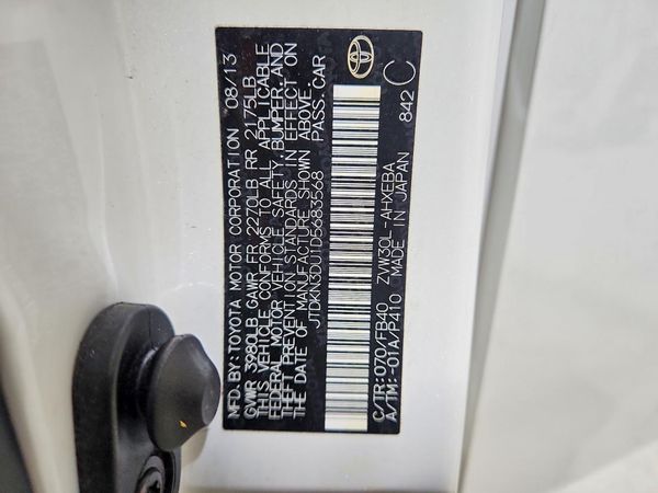 2013 TOYOTA PRIUS