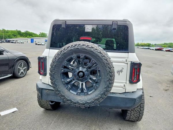 2022 FORD BRONCO