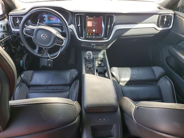 2024 VOLVO S60 Plus Black Edition