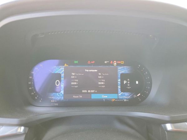 2024 VOLVO S60 Plus Black Edition