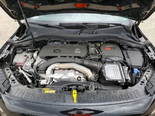 2026 MERCEDES-BENZ GLA 250 4M GLA250 4MATIC — Engine bay