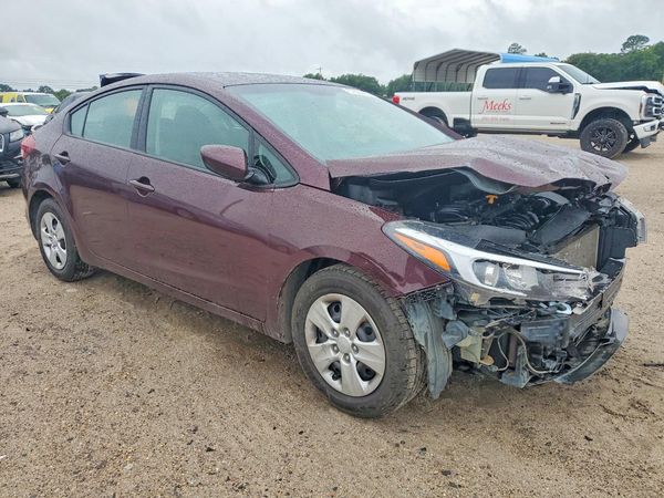 2018 KIA FORTE LX Base — Passenger 3/4