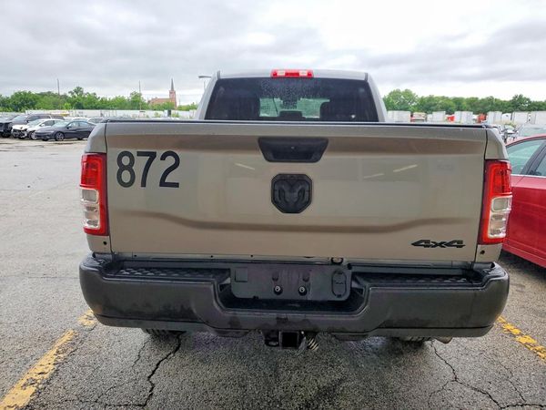 2024 RAM 2500 TRADESMAN CREW CAB 4X4