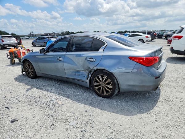 2017 INFINITI Q50