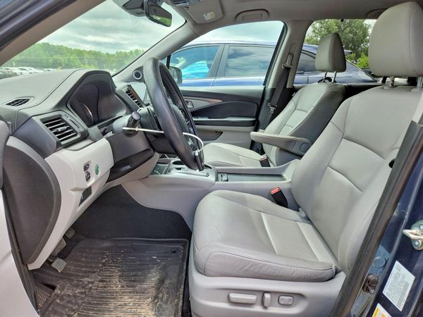 2021 HONDA PILOT SE