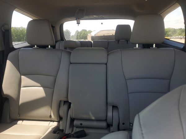 2021 HONDA PILOT SE