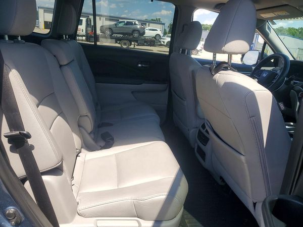2021 HONDA PILOT SE