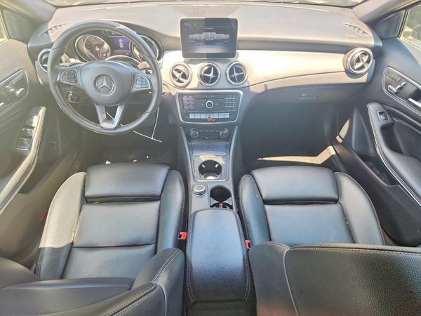 2018 MERCEDES-BENZ GLA GLA250
