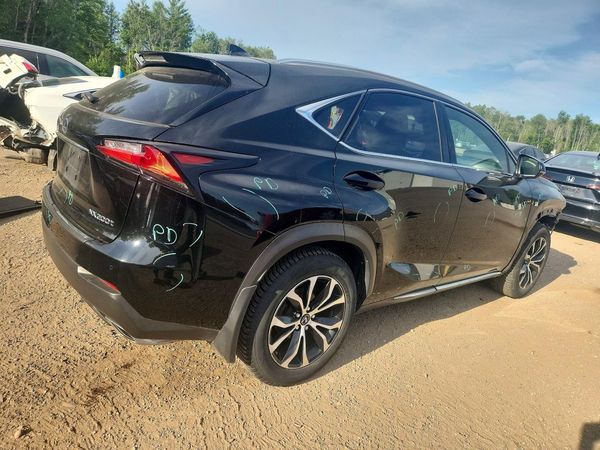 2015 LEXUS NX 200t Luxury