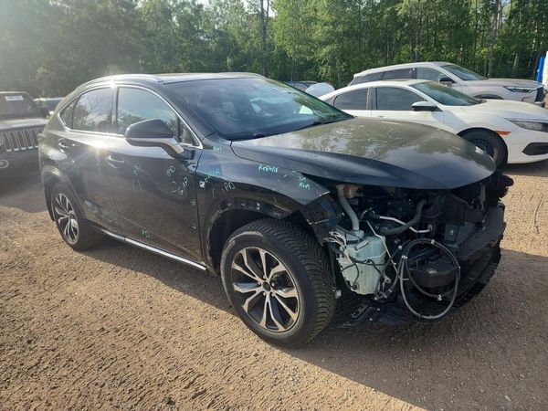 2015 LEXUS NX 200t Luxury