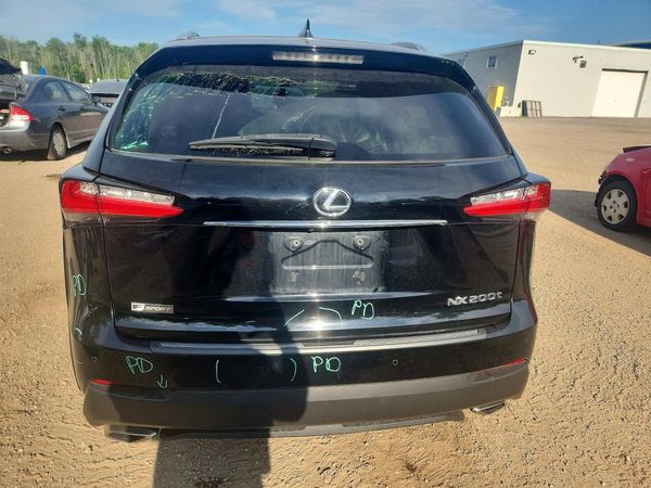 2015 LEXUS NX 200t Luxury