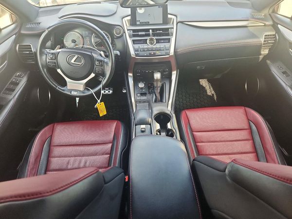 2015 LEXUS NX 200t Luxury