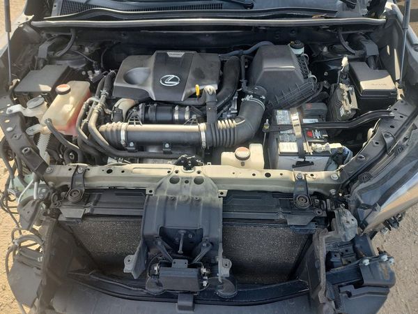 2015 LEXUS NX 200t Luxury